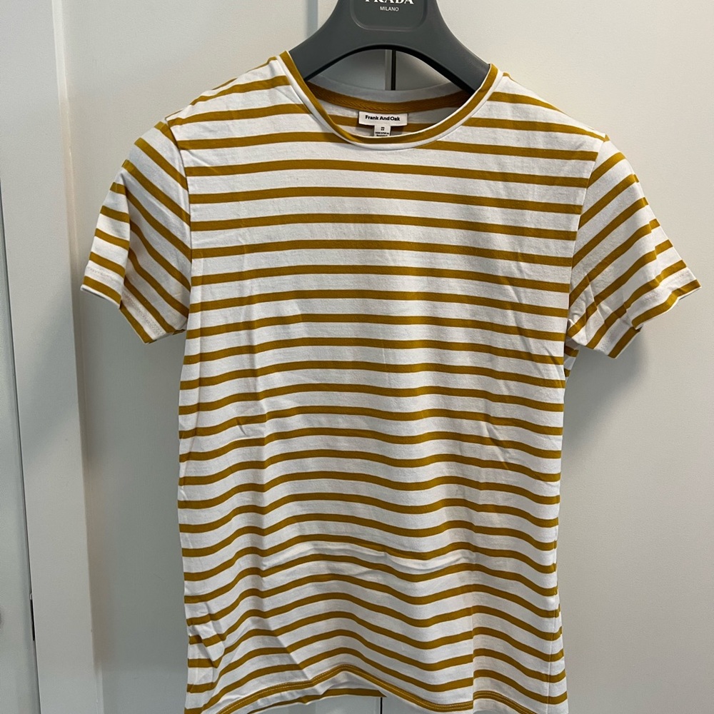Fran& Oak T shirt
